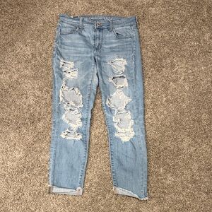 American Eagle Outfitters Light Blue Distressed Cropped Jeans